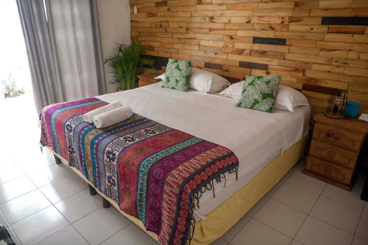 Macarena Hotel Канкун Екстер'єр фото